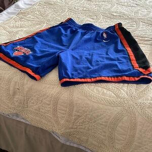 Vintage NY Knicks men’s basketball shorts. Emblem has some wear as photo shows.